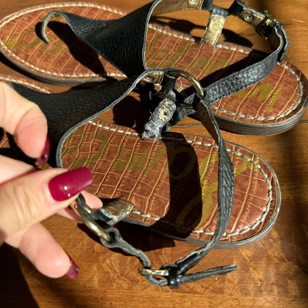 Sam Edelman Greta Thong Sandals - Picture 3 of 6